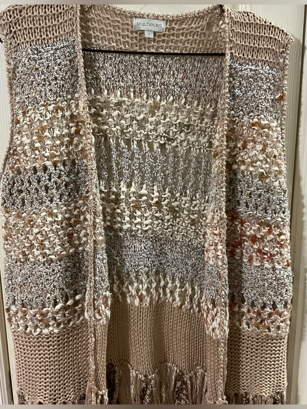 Multiples Open Knit Fringe Vest Boho Crochet Sleeveless size Small boho festival - Picture 14 of 15